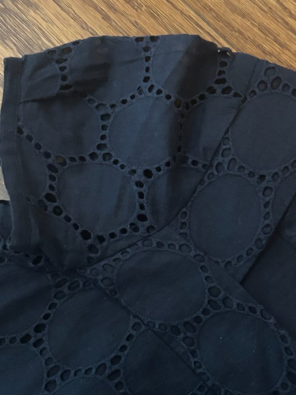 LOFT Ann Taylor Navy Eyelet Cap Sleeve Square Neck Dressn Size 4P Petite in exce - Picture 5 of 13